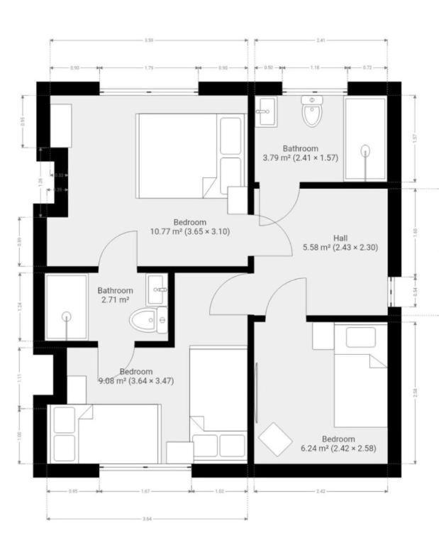 Award-winning Four Bedrooms House, Parking, Wifi By Short Term Short Lets & Serviced Holiday home *